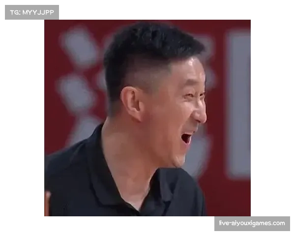 【2026年4月CBA联赛·赛前·动态广东华南虎全队加练转换防守,杜锋强调“退守纪律”应对季后赛强度